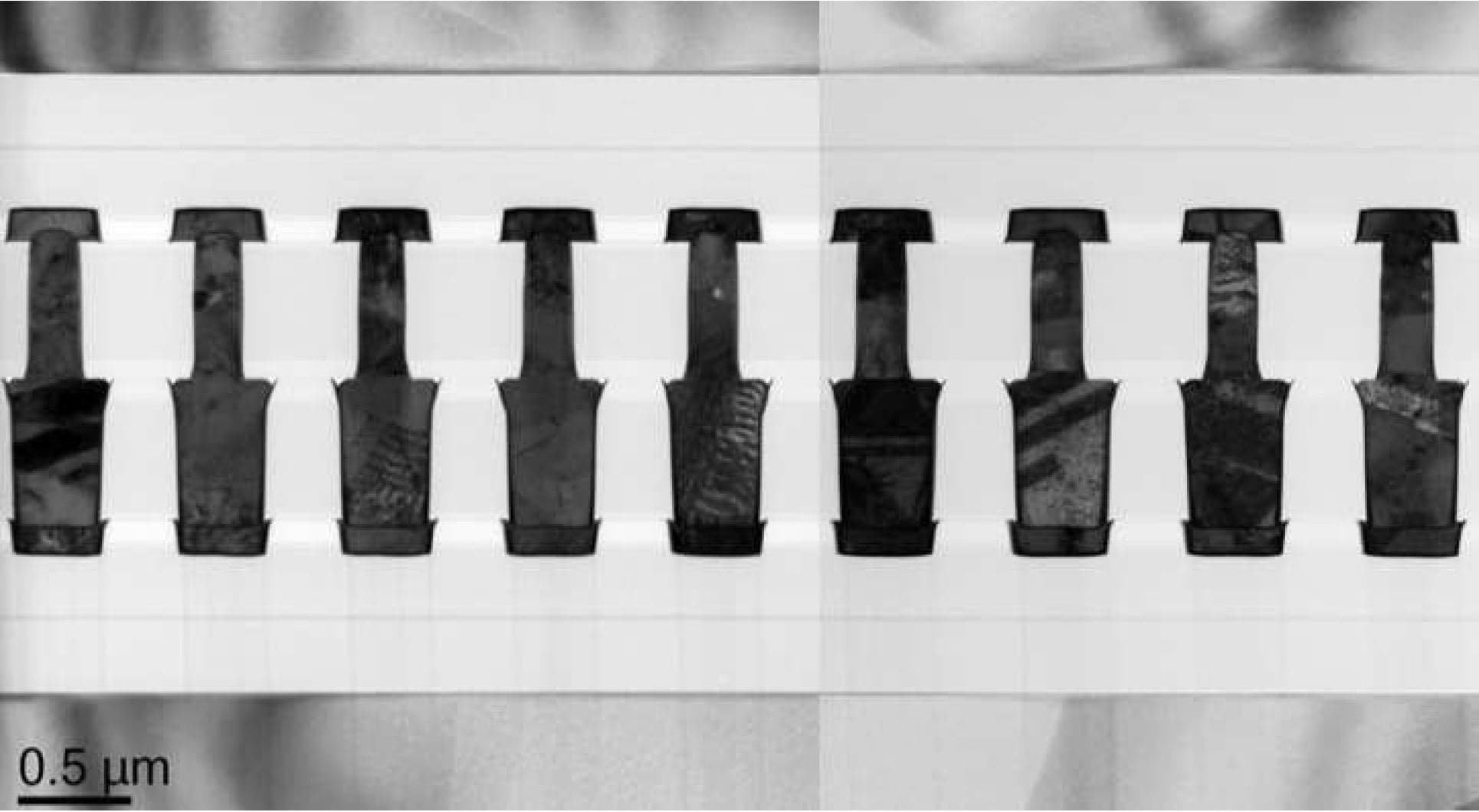 Figure 2: Wafer-to-wafer hybrid bonding at 700nm pitch (as presented at 2021 IEDM). 